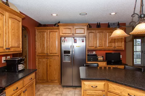 4433 Boulder Ridge Rd, Bismarck, ND 58503 photo 18
