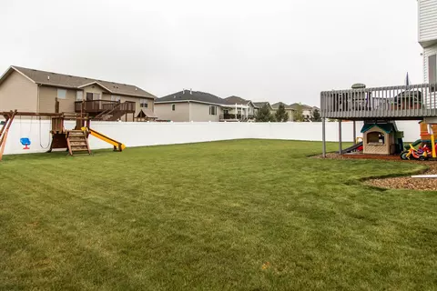 4433 Boulder Ridge Rd, Bismarck, ND 58503 photo 45