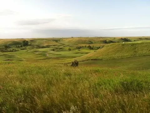 3620 Ridge Way, Bismarck, ND 58503 photo 2