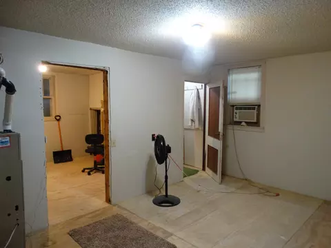 409 14th St S, Bismarck, ND 58504 photo 22