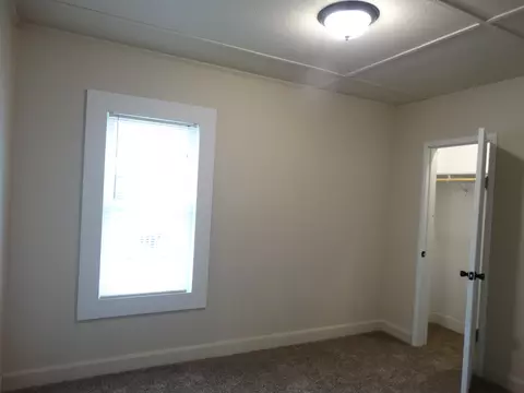 409 14th St S, Bismarck, ND 58504 photo 12