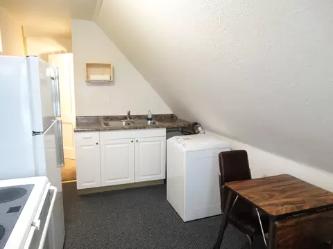 409 14th St S, Bismarck, ND 58504 photo 16