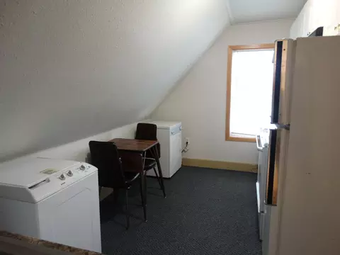 409 14th St S, Bismarck, ND 58504 photo 18