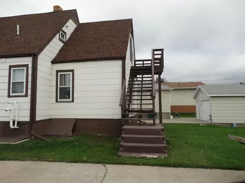 409 14th St S, Bismarck, ND 58504 photo 35