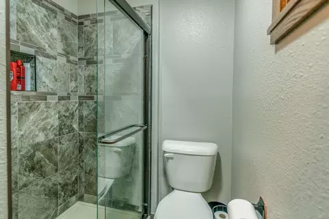 949 Riverview Ave, Bismarck, ND 58501 photo 27