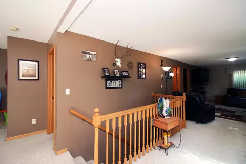 207 5th Ave NE, Mandan, ND 58554 photo 5