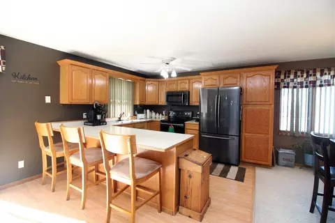 207 5th Ave NE, Mandan, ND 58554 photo 11