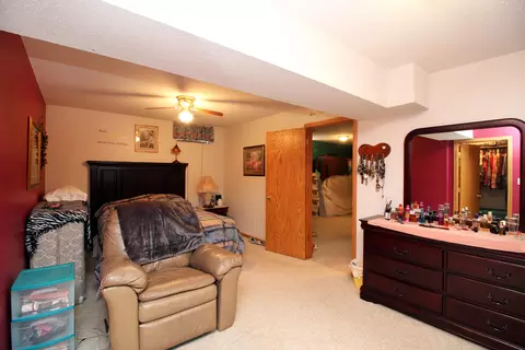 207 5th Ave NE, Mandan, ND 58554 photo 16