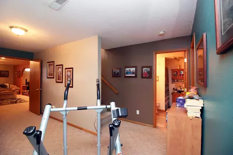 207 5th Ave NE, Mandan, ND 58554 photo 18