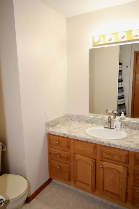 1208 3rd St S St, Bismarck, ND 58504 photo 22