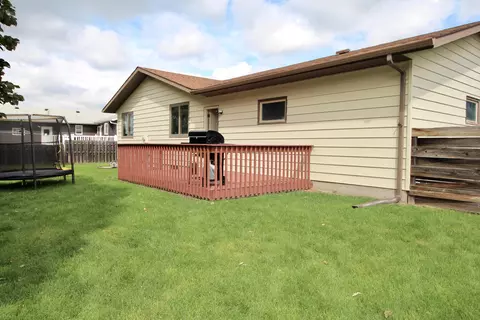 1208 3rd St S St, Bismarck, ND 58504 photo 25