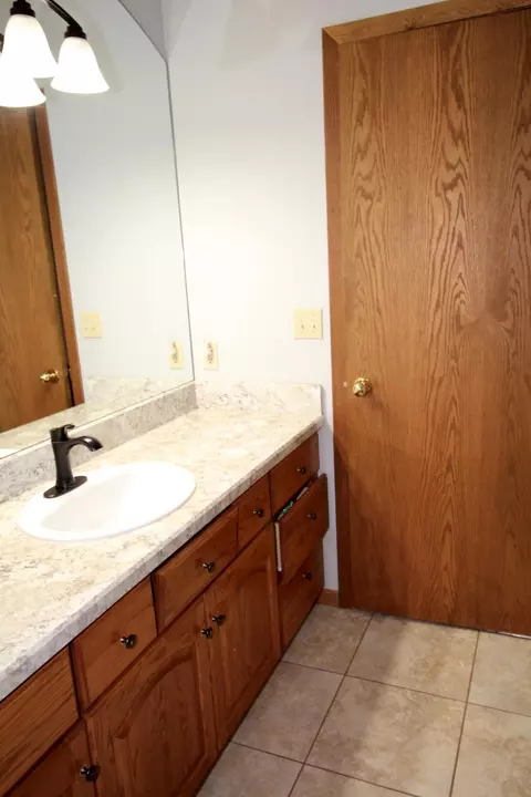 1208 3rd St S St, Bismarck, ND 58504 photo 17