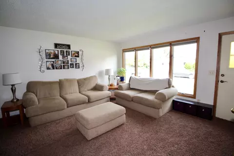 1208 3rd St S St, Bismarck, ND 58504 photo 3