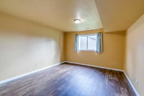 418 E Brandon Dr, Bismarck, ND 58503 photo 26
