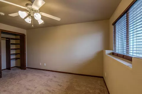 407 90th Ave NE, Bismarck, ND 58503 photo 23