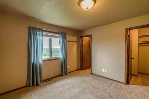 407 90th Ave NE, Bismarck, ND 58503 photo 13