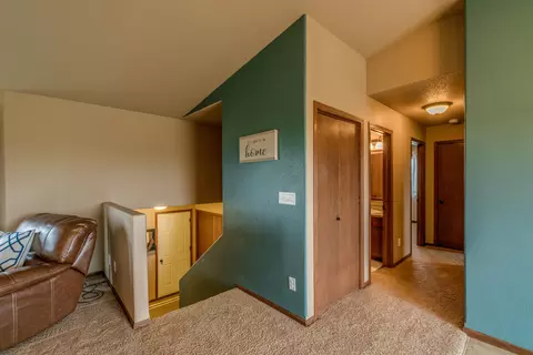407 90th Ave NE, Bismarck, ND 58503 photo 10