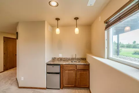 407 90th Ave NE, Bismarck, ND 58503 photo 22