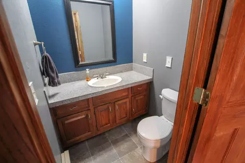 901 E Bristol Dr, Bismarck, ND 58501 photo 17