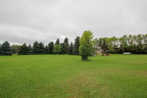 901 E Bristol Dr, Bismarck, ND 58501 photo 38