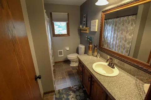 901 E Bristol Dr, Bismarck, ND 58501 photo 13