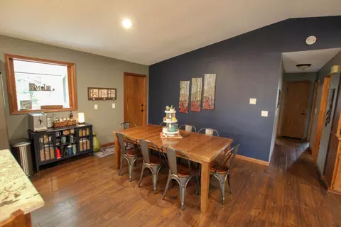 901 E Bristol Dr, Bismarck, ND 58501 photo 3
