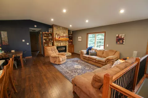 901 E Bristol Dr, Bismarck, ND 58501 photo 18