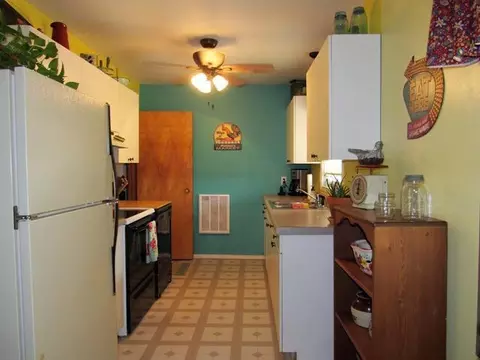 429 County Rd E, Beulah, ND 58523 photo 9