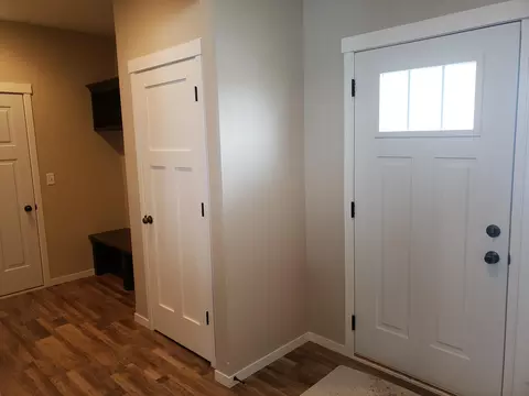 3802 Silver Blvd, Bismarck, ND 58503 photo 12