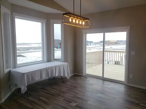 3802 Silver Blvd, Bismarck, ND 58503 photo 4