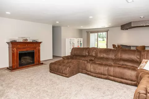 4302 Opal Dr, Bismarck, ND 58503 photo 37