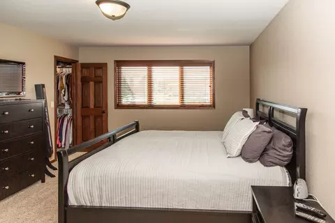 4302 Opal Dr, Bismarck, ND 58503 photo 24