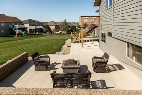 4302 Opal Dr, Bismarck, ND 58503 photo 15