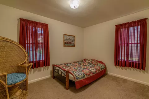 1311 Apache St, Bismarck, ND 58501 photo 20
