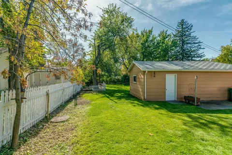 1311 Apache St, Bismarck, ND 58501 photo 33