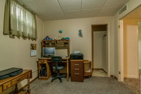 1311 Apache St, Bismarck, ND 58501 photo 25