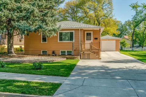 1311 Apache St, Bismarck, ND 58501 photo 1