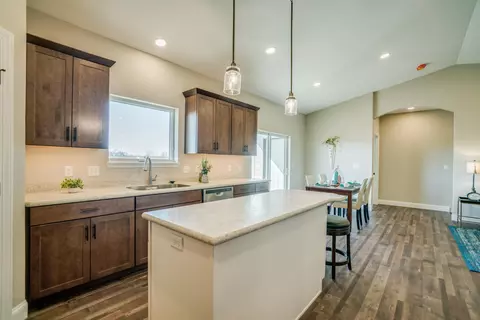 11443 Apple View Ln, Menoken, ND 58558 photo 13