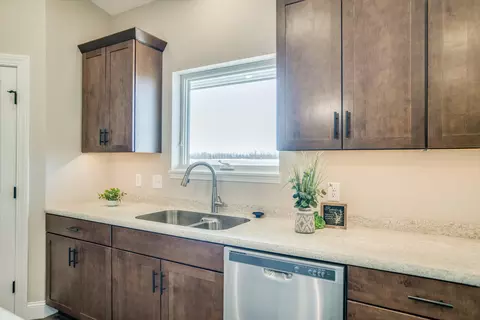 11443 Apple View Ln, Menoken, ND 58558 photo 6