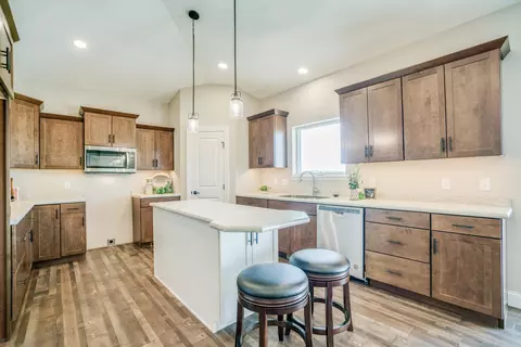 11443 Apple View Ln, Menoken, ND 58558 photo 5