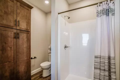 11443 Apple View Ln, Menoken, ND 58558 photo 25