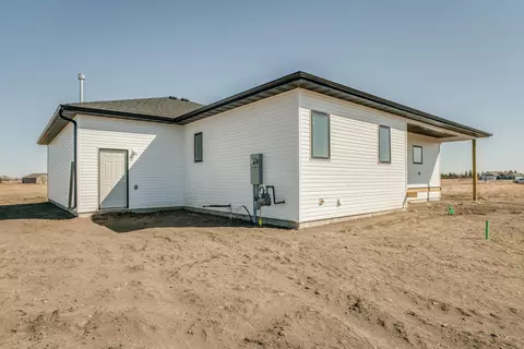 11443 Apple View Ln, Menoken, ND 58558 photo 38