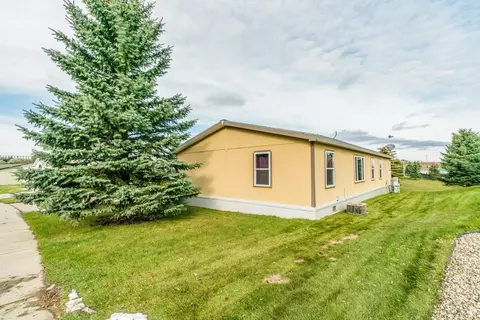 1708 Valley Loop, Bismarck, ND 58503 photo 8