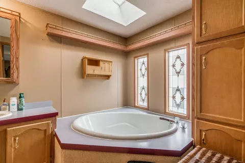 1708 Valley Loop, Bismarck, ND 58503 photo 18