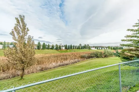 1708 Valley Loop, Bismarck, ND 58503 photo 6