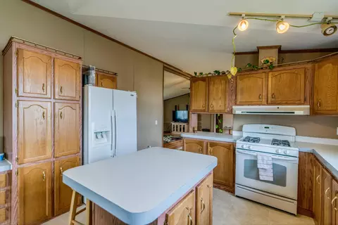 1708 Valley Loop, Bismarck, ND 58503 photo 25