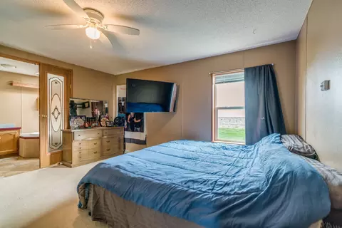 1708 Valley Loop, Bismarck, ND 58503 photo 16