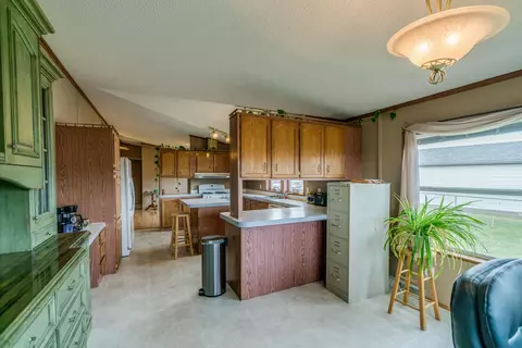 1708 Valley Loop, Bismarck, ND 58503 photo 27