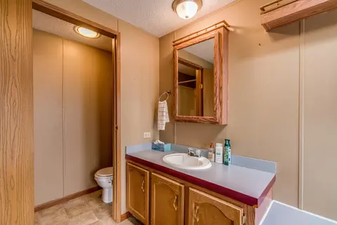 1708 Valley Loop, Bismarck, ND 58503 photo 19