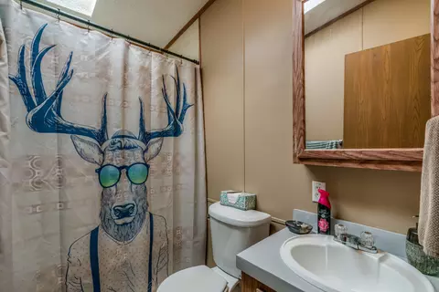 1708 Valley Loop, Bismarck, ND 58503 photo 9